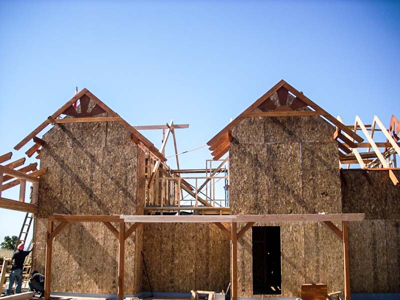construcción de casa dos pisos